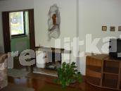Rodinn� d�m v Nov�m Spol�