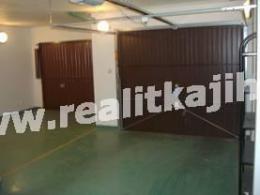 Prodej nadstandartn�ho bytu 4+kk s terasou a dvougar�� v Praze 5 u Prokopsk�ho �dol�